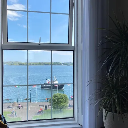 Anns Sea View * An Cóbh