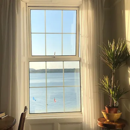 Anns Sea View Daire Cobh