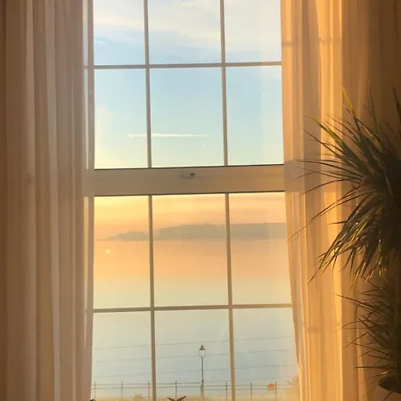 Anns Sea View