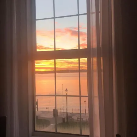 Daire Anns Sea View Cobh
